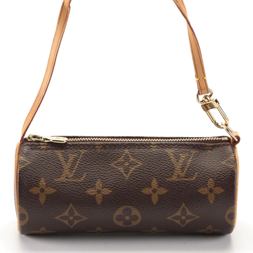 Authentic Louis Vuitton pochette